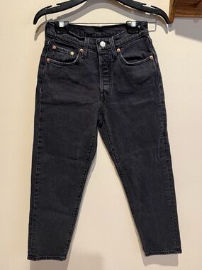 Levi’s 501 Black Jean’s, Women’s 24W 26L